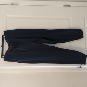 Columbia men's lightweight pants with elastic cuffs